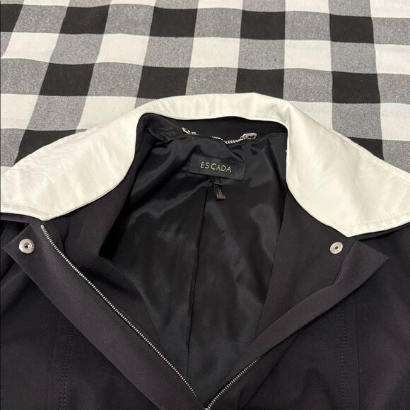Escada Black Full Zip Lined Jacket White Removable Collar Sz 44/US Lg 12 Stretch - Picture 15 of 16